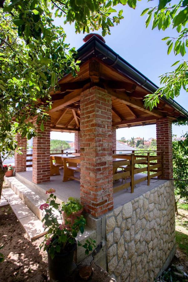 Apartmani Villa Zora Lopar Exterior foto